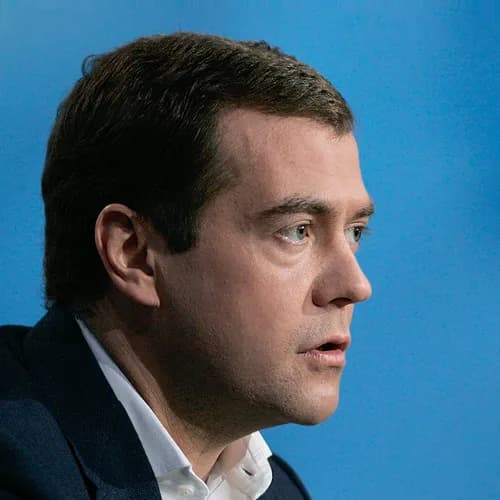 Medvegyev: A Starlink műholdak úgy fognak hullani, mint a legyek