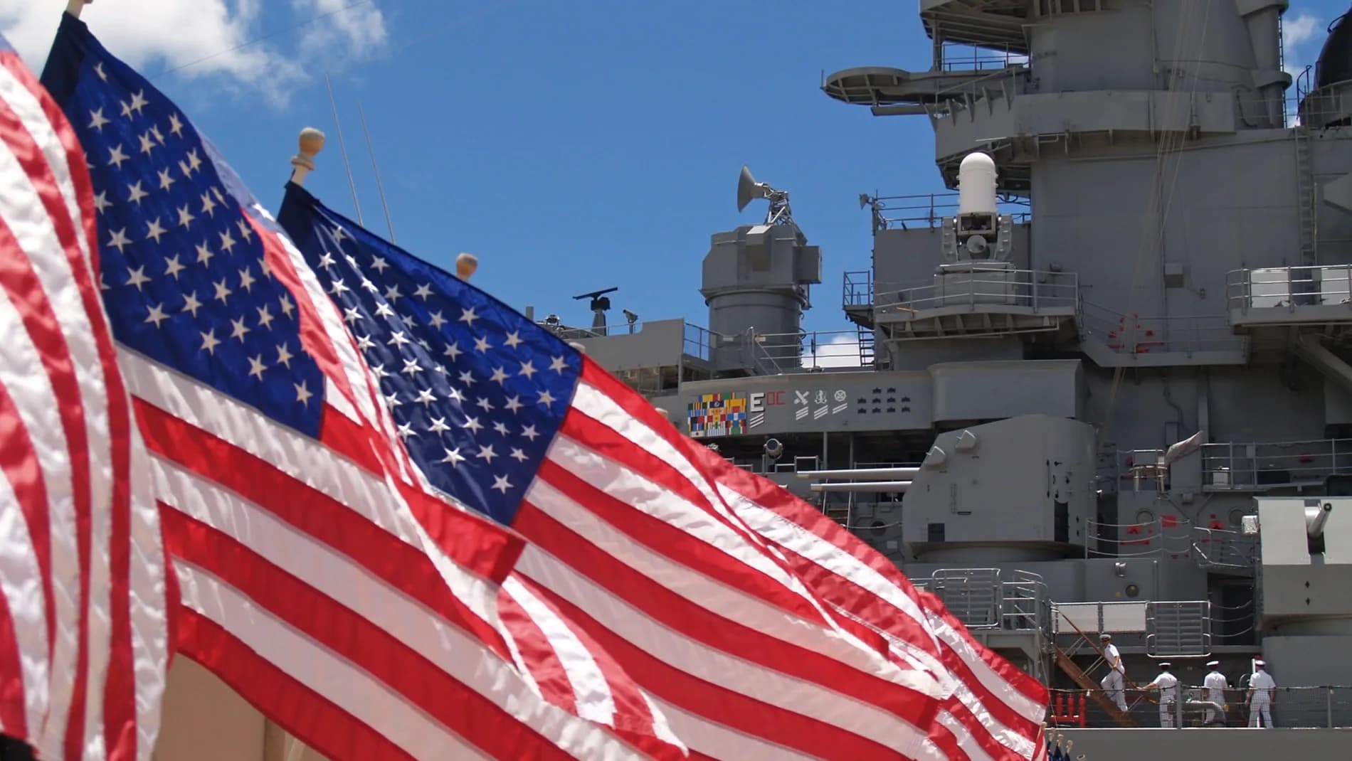 Pearl Harbor és 9/11: Kollektív traumák és politikai narratívák az Egyesült Államokban