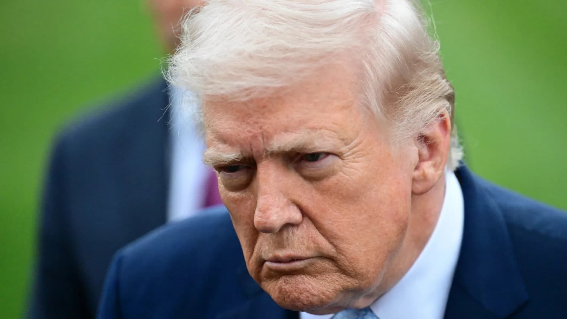 Washington példátlan gazdasági szigorral és blokáddal fenyegeti Iránt