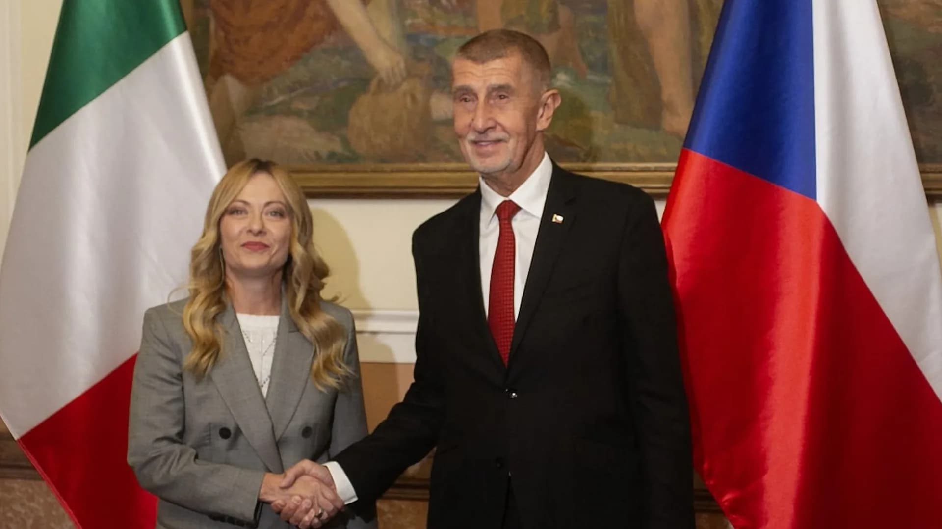 Meloni és Babis