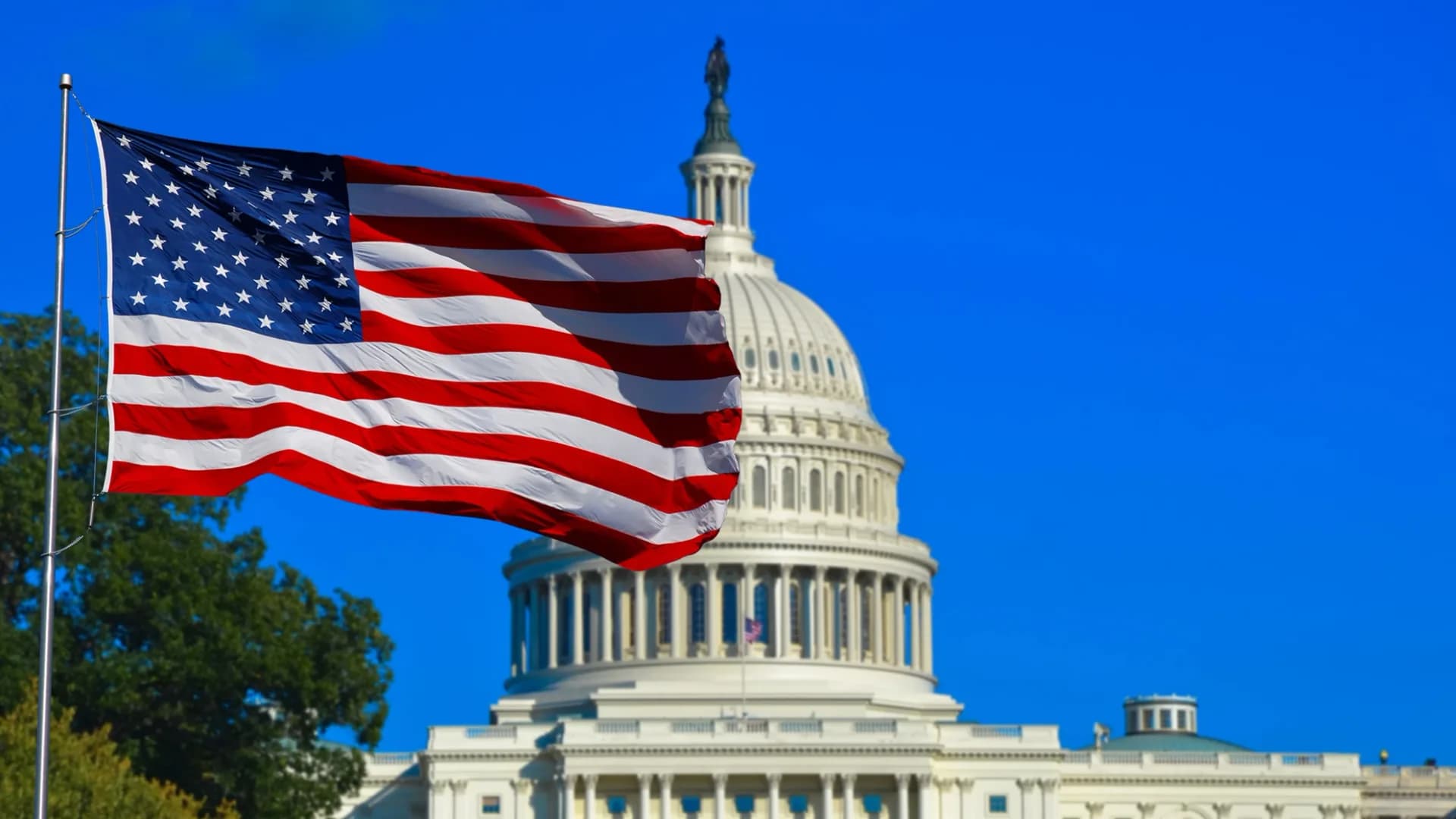 Kivételt tesz Magyarországgal és Lengyelországgal Washington